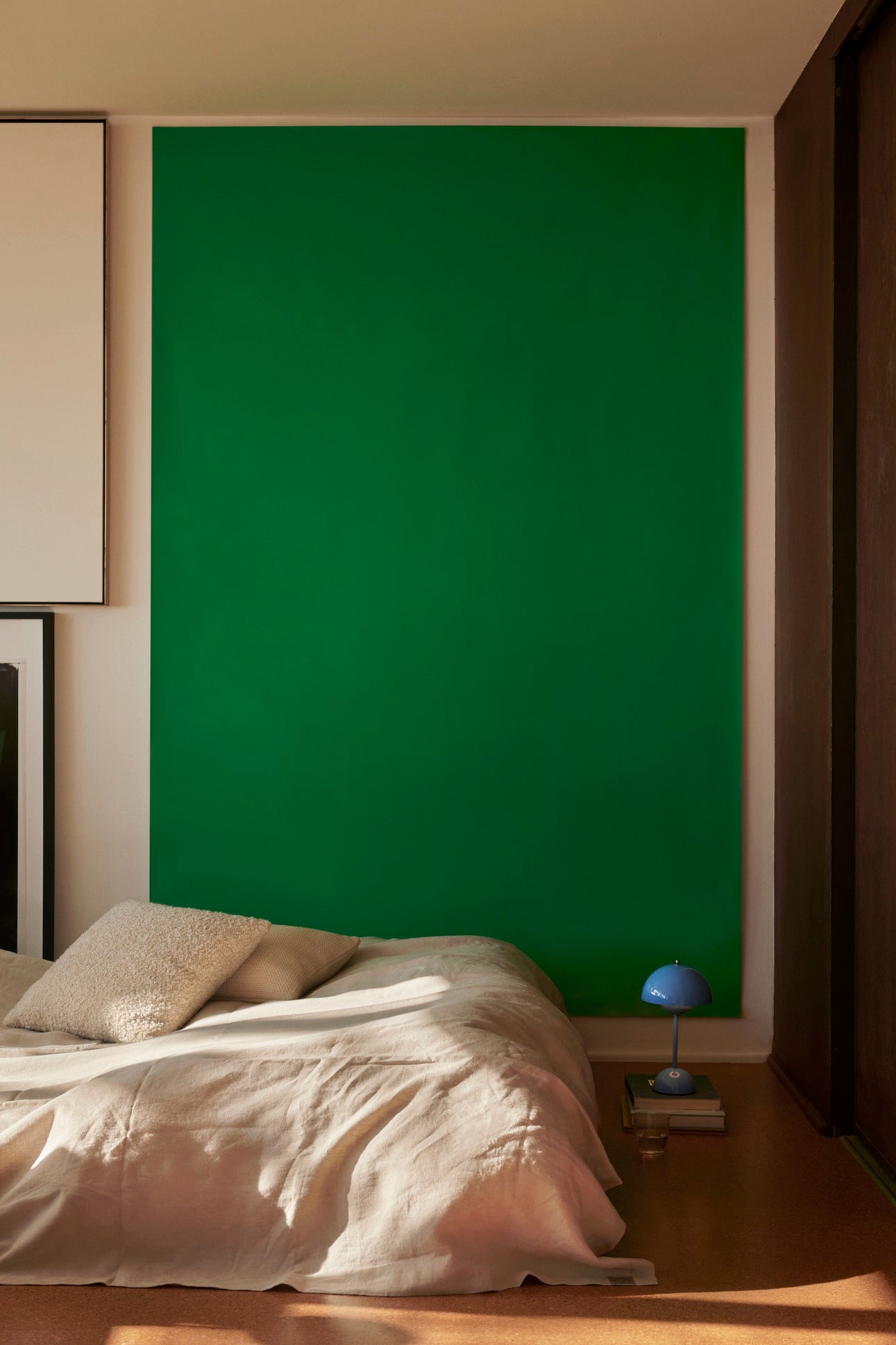 Flowerpot Portable Table Lamp VP9 (Swim Blue)