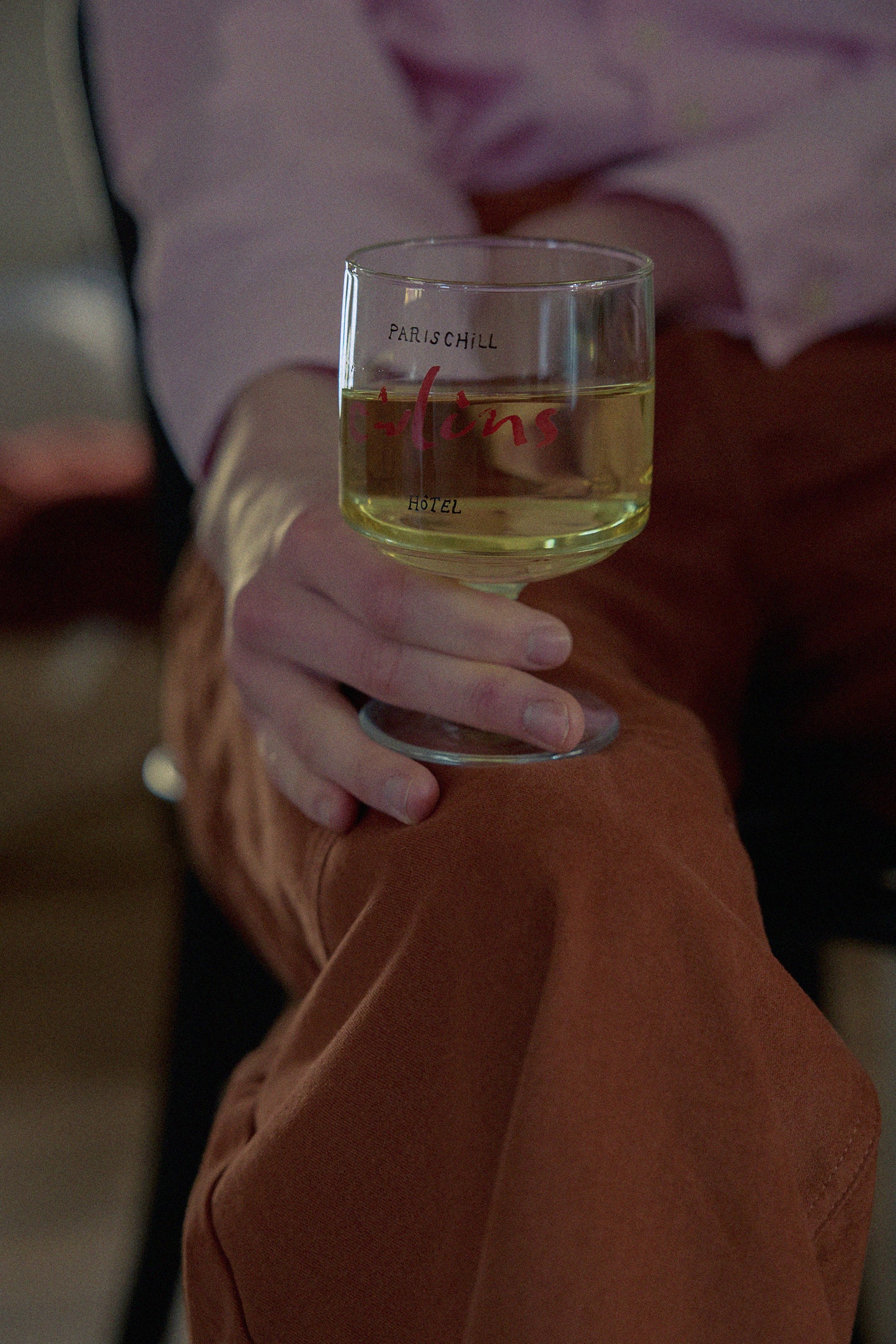 Hug Me Wine Glass (Chilli)