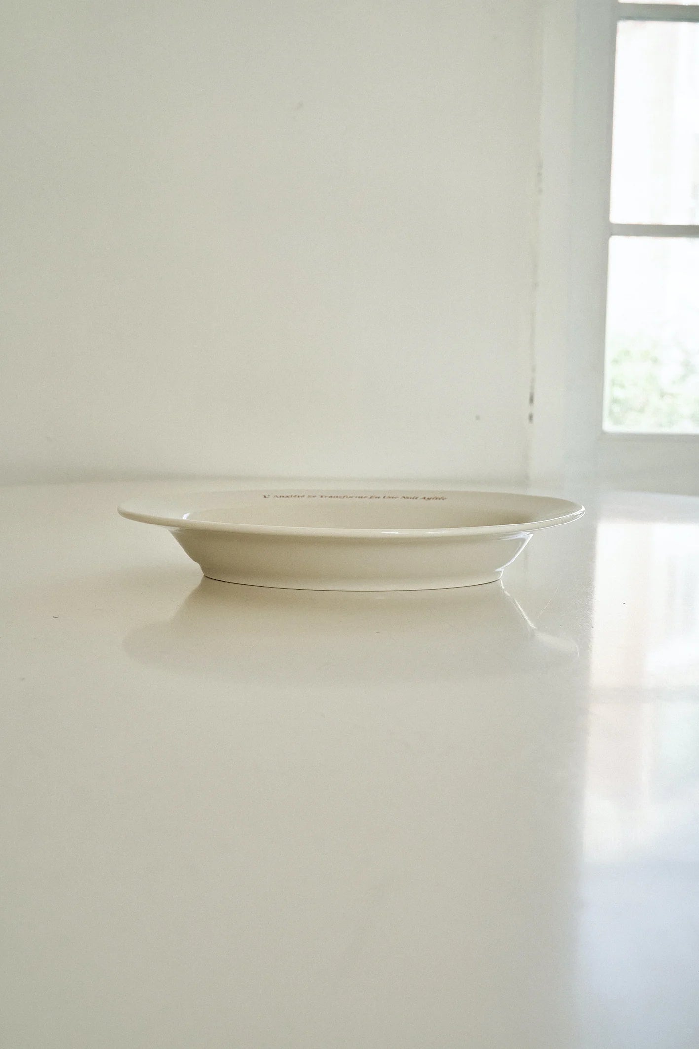 Le Paradis Oval Plate (Linen)