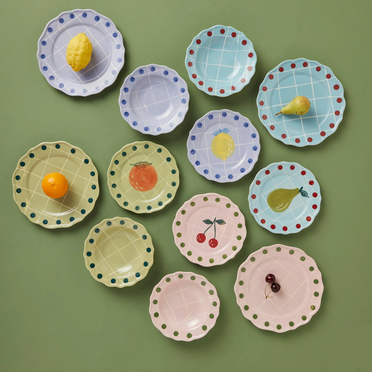 Bitossi Home hand-painted ceramic dinner plates and dinnerware sets at Haus Haus