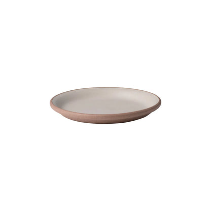 KINTO MUI ceramic plate, Japanese minimalist tableware – detail view