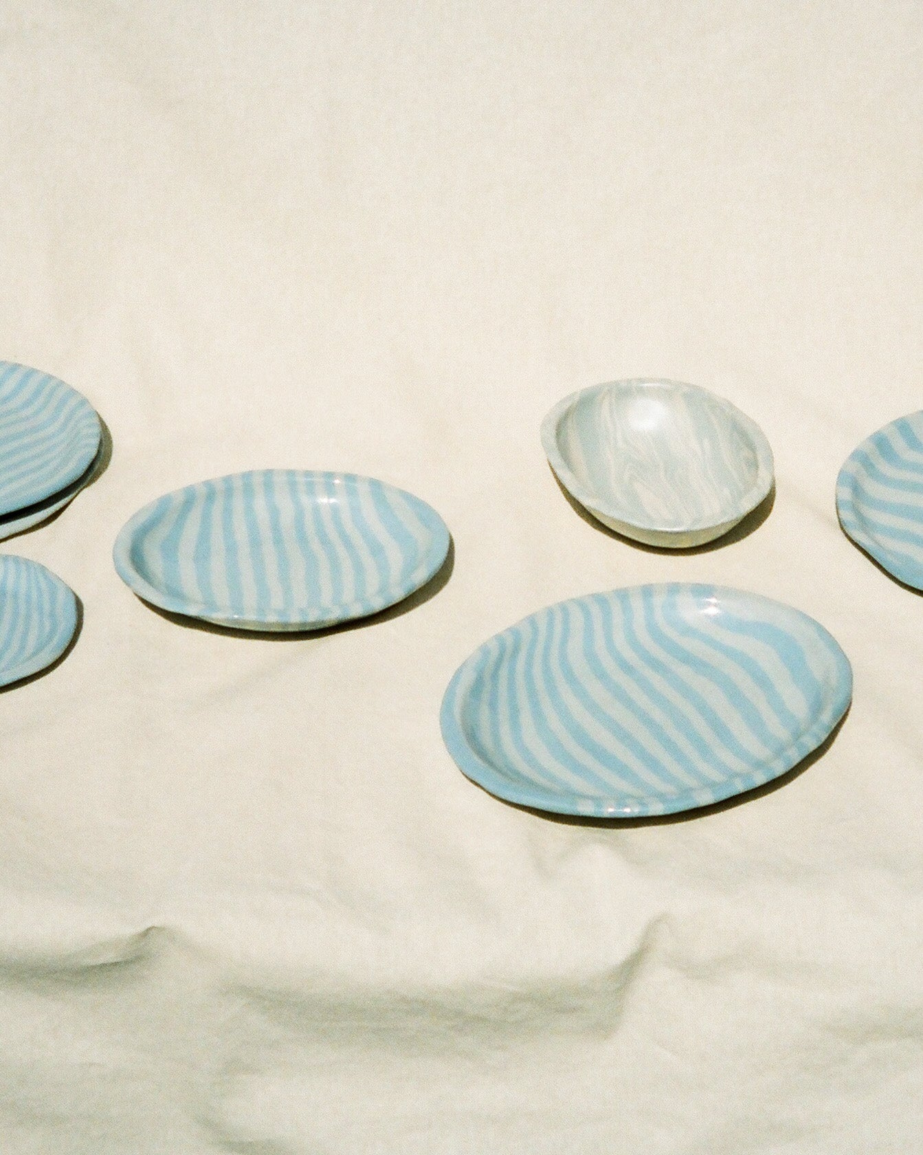 Plate Stripe Baby Blue