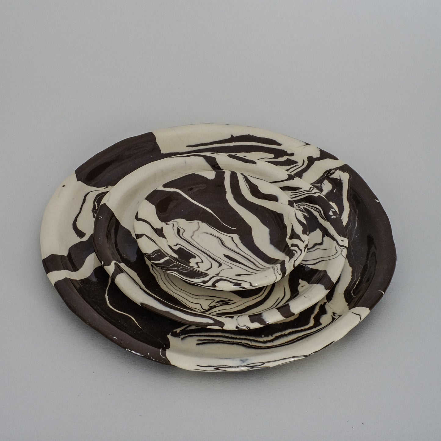 Plate Marble Black