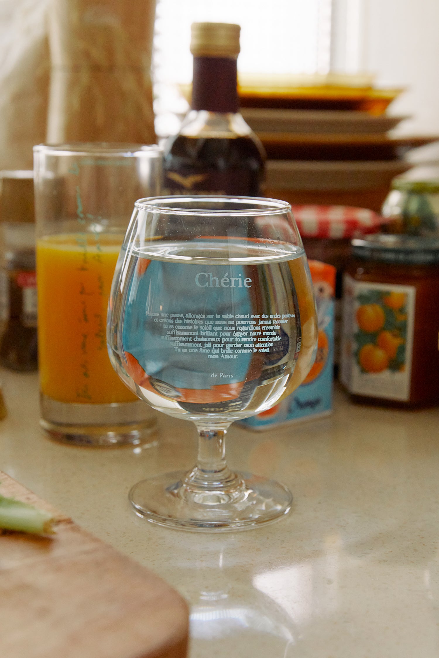 hotel827_wine_glass