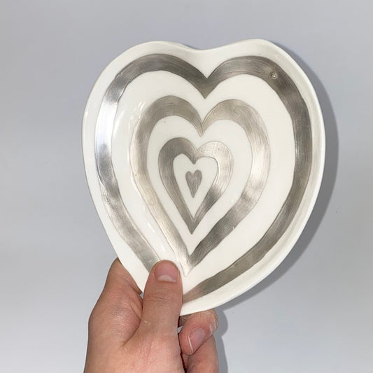 White Stripe Heart Dish