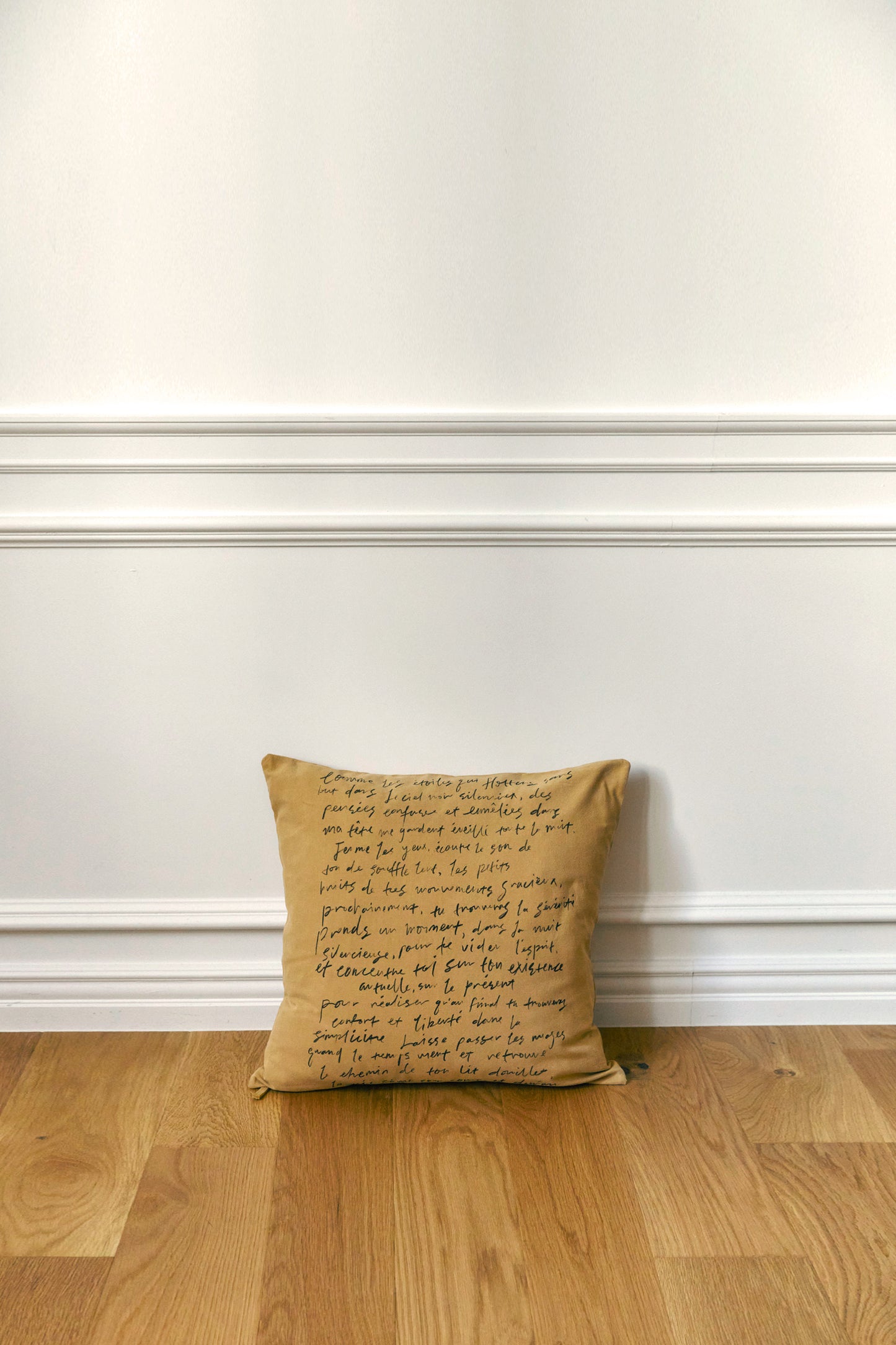 Le Silence Cushion Cover (Dijon)