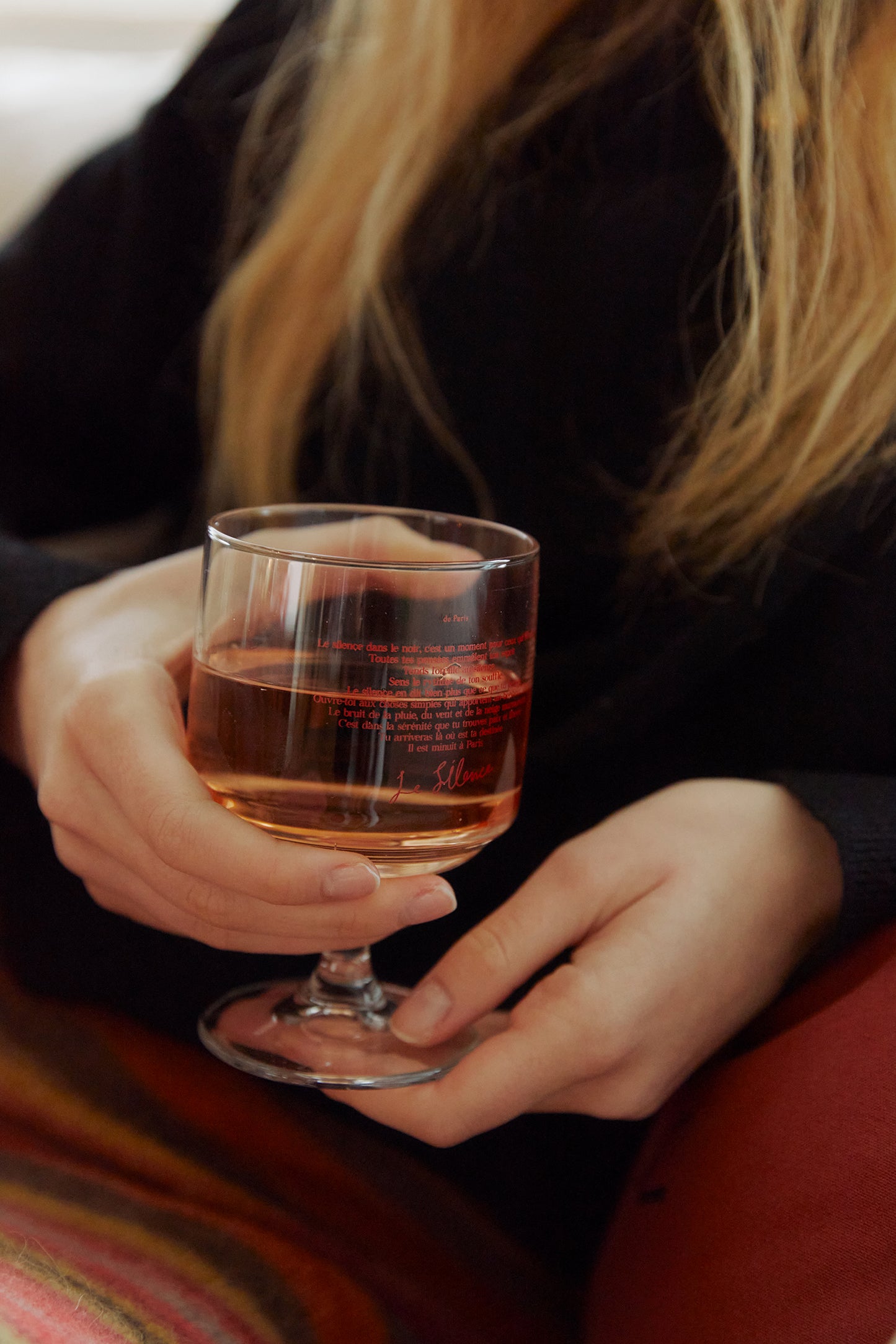 hotel827_wine_glass