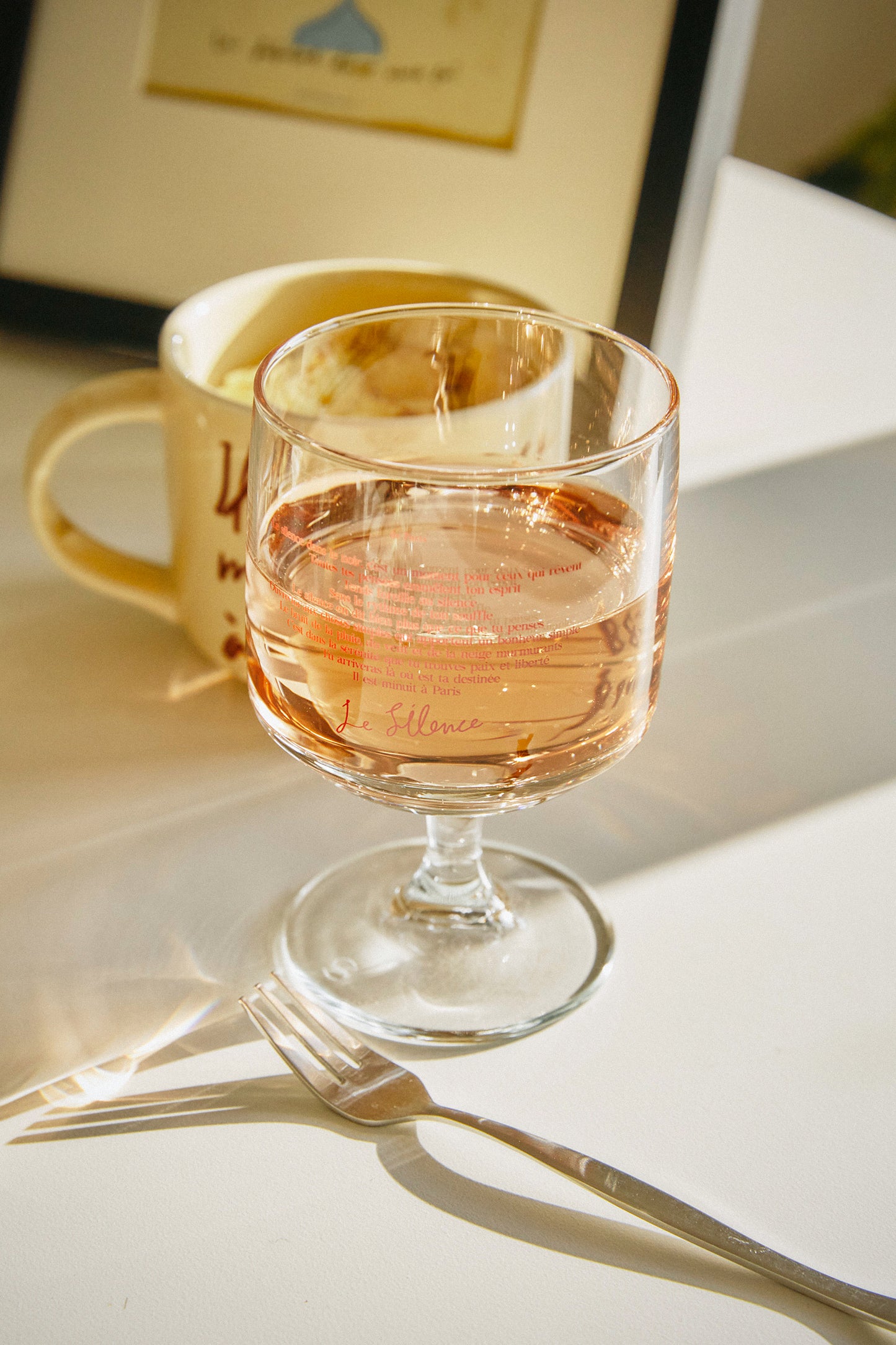 hotel827_wine_glass