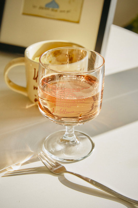 hotel827_wine_glass